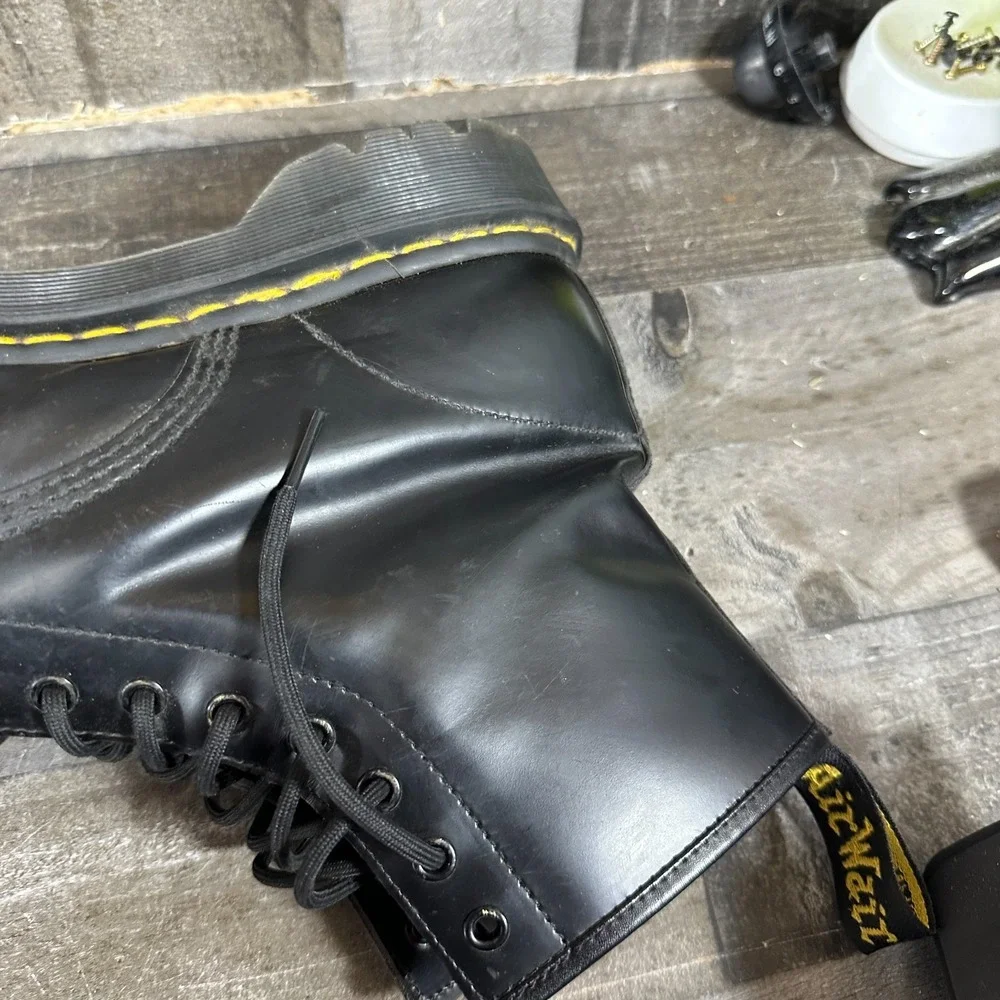 Dr. Martens Combat Boot Men's Size 13 Black Smooth Leather 8 Hole Lace Up